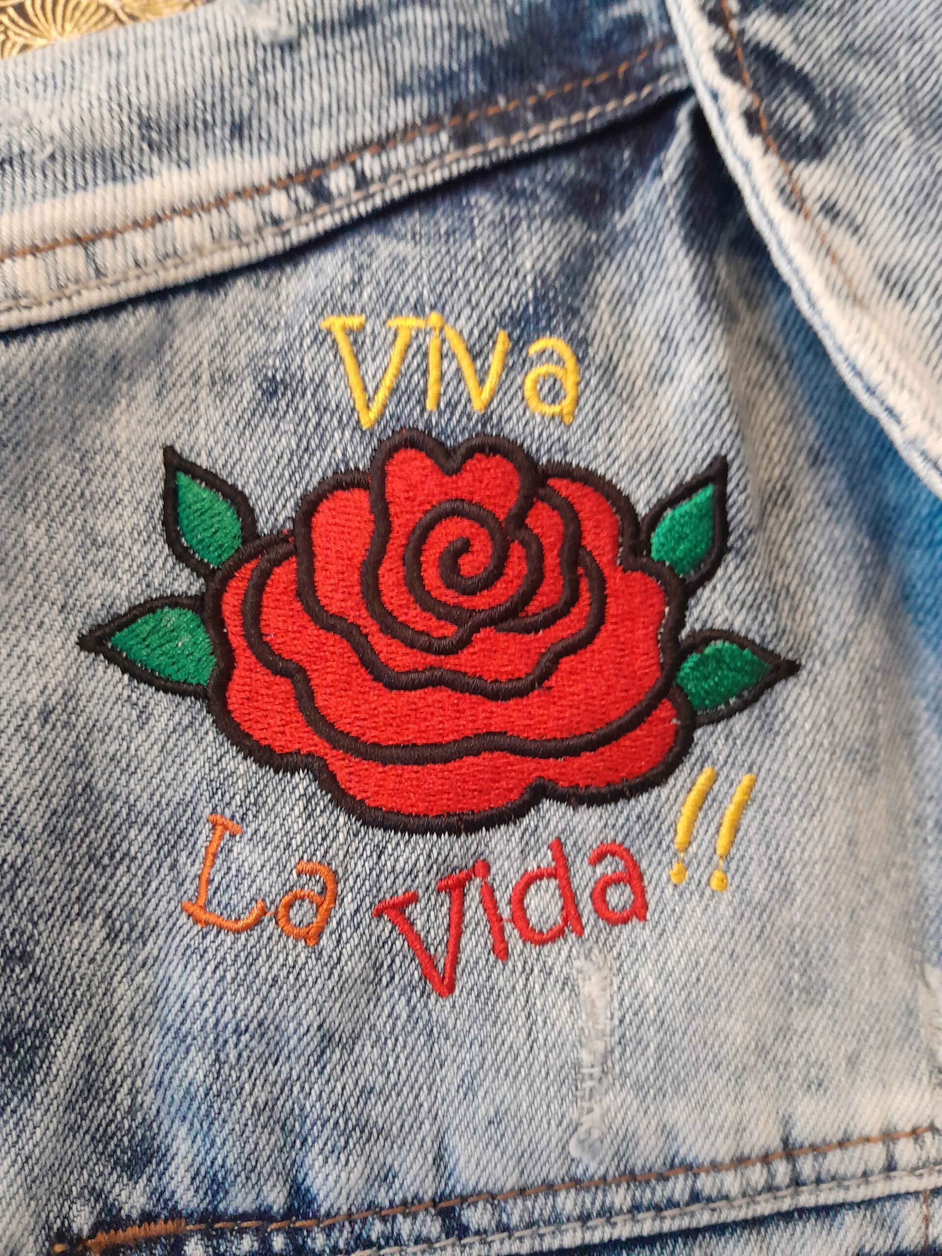 la veste tatouée broderies personnalisées