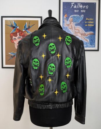 Green skulls : modèle unique veste cuir noir