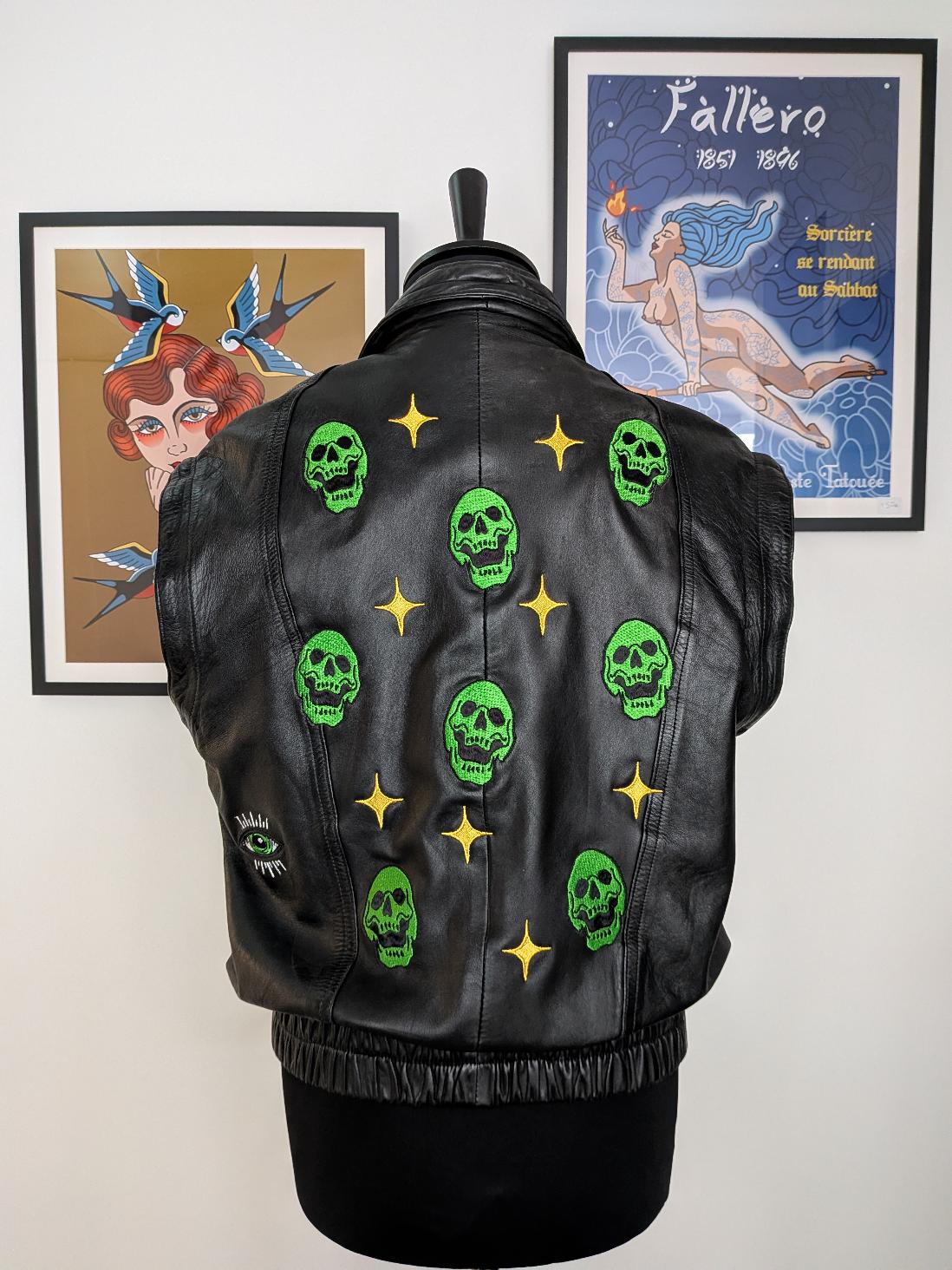 Green skulls : modèle unique veste cuir noir – Image 3