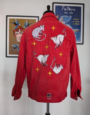 Les Rats sur veste jean rouge : modèle unique